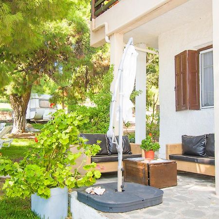 Barlee Beach Front House, Metamorfosi Dış mekan fotoğraf