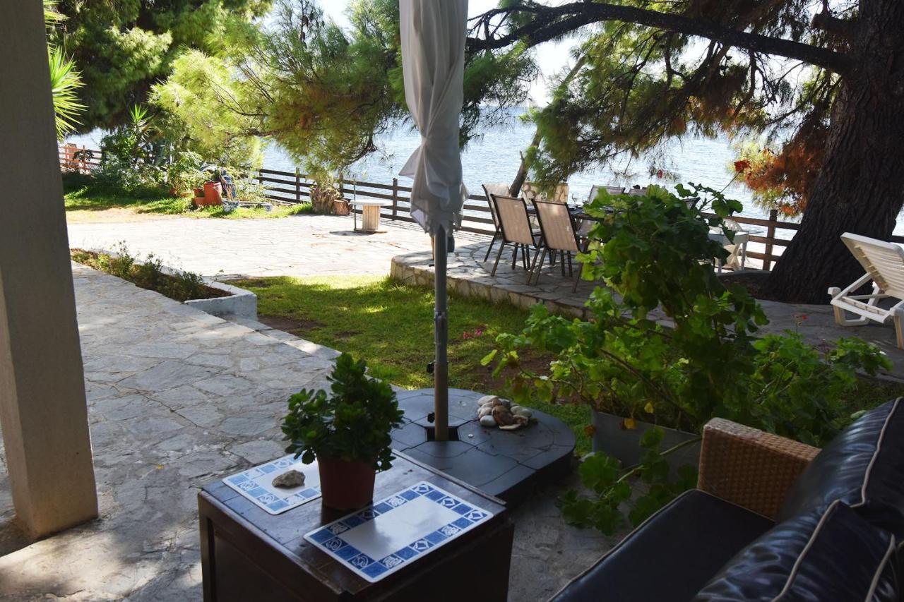 Barlee Beach Front House, Metamorfosi Dış mekan fotoğraf