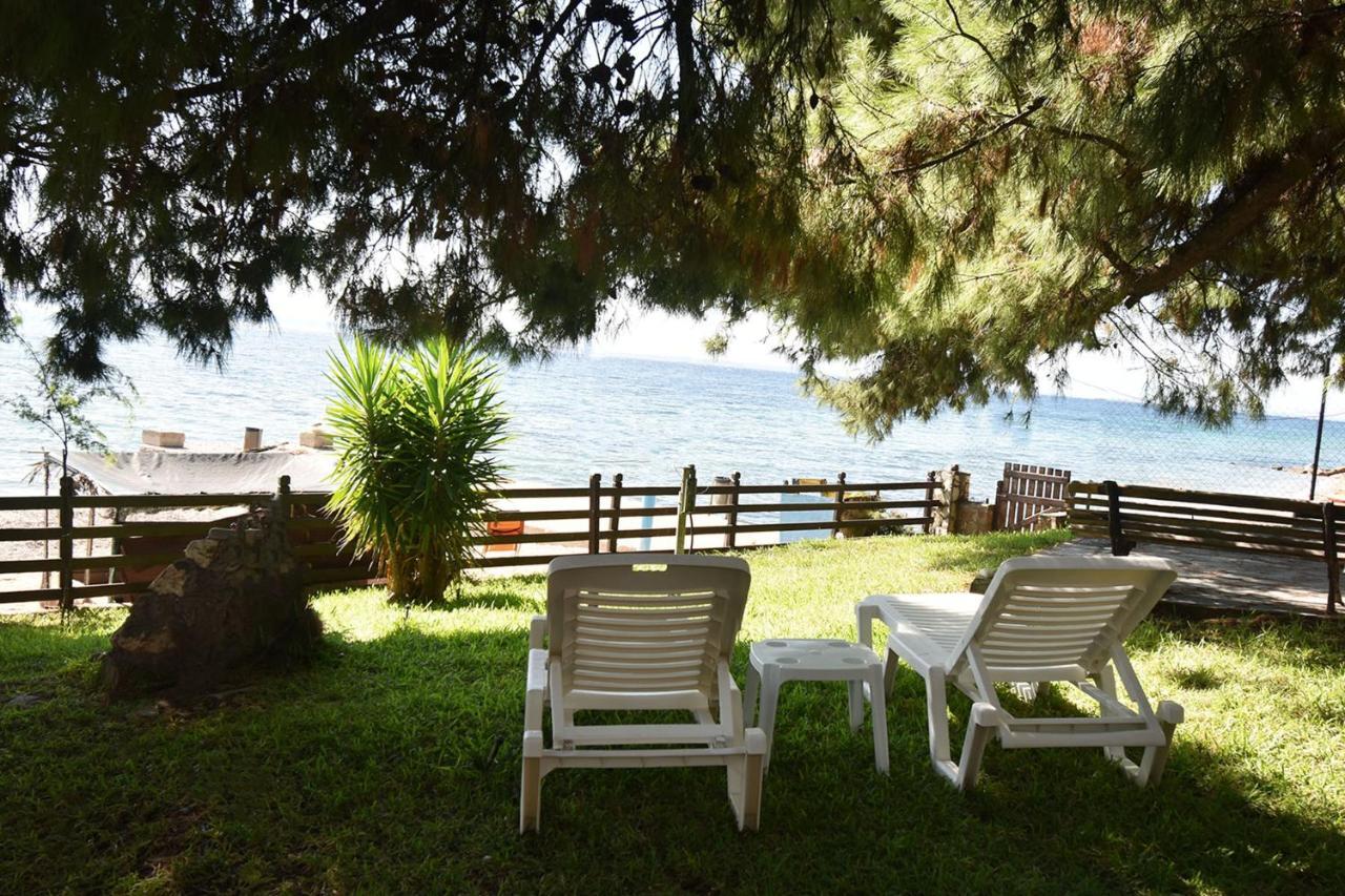 Barlee Beach Front House, Metamorfosi Dış mekan fotoğraf