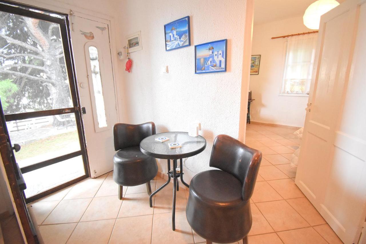 Barlee Beach Front House, Metamorfosi Dış mekan fotoğraf