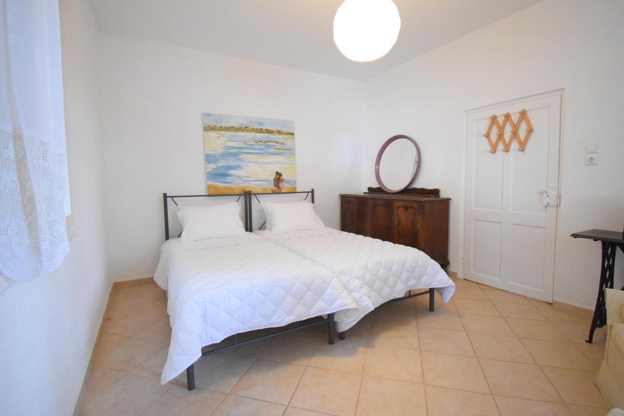 Barlee Beach Front House, Metamorfosi Dış mekan fotoğraf