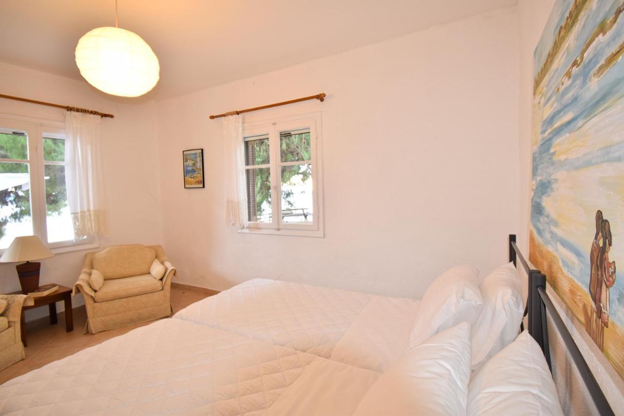 Barlee Beach Front House, Metamorfosi Dış mekan fotoğraf
